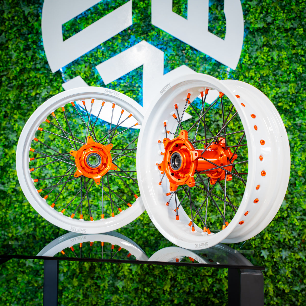 White / Orange - Wheel Set