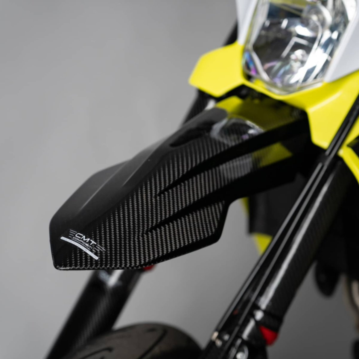 CARBON FRONT FENDER SUPERMOTO - KTM/HUSQ/GAS